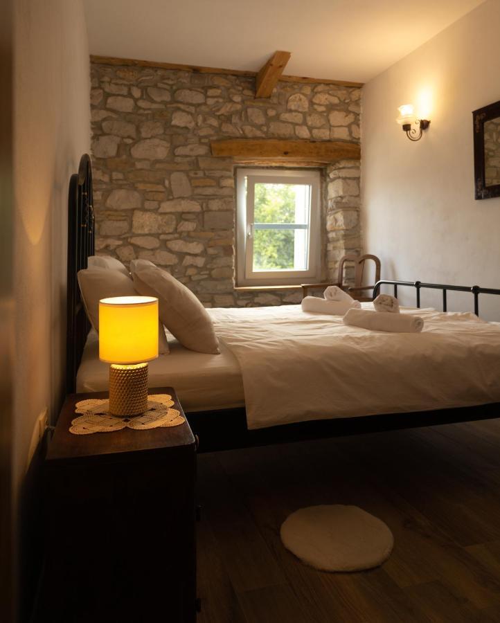 Villa Klara Buzet Esterno foto