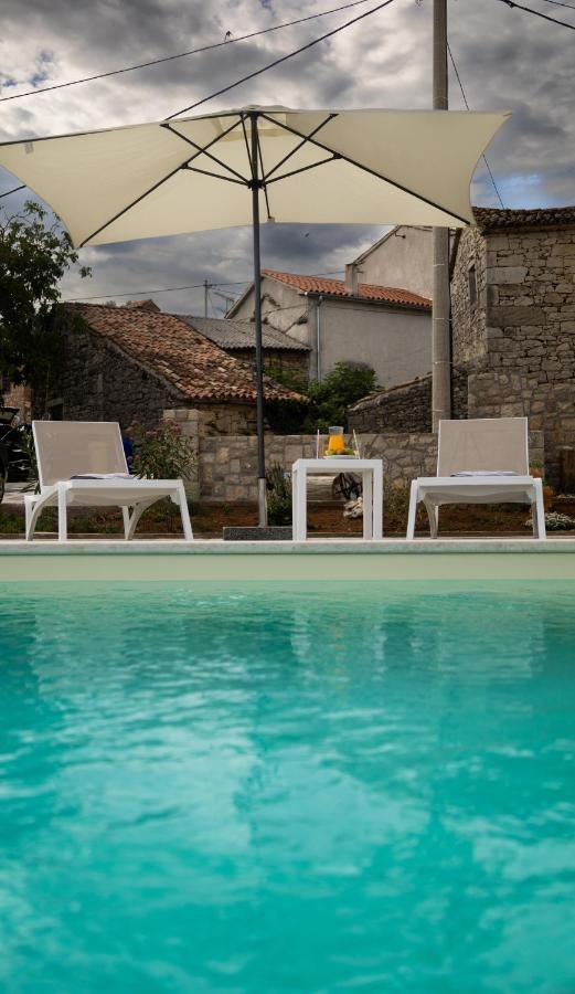 Villa Klara Buzet Esterno foto