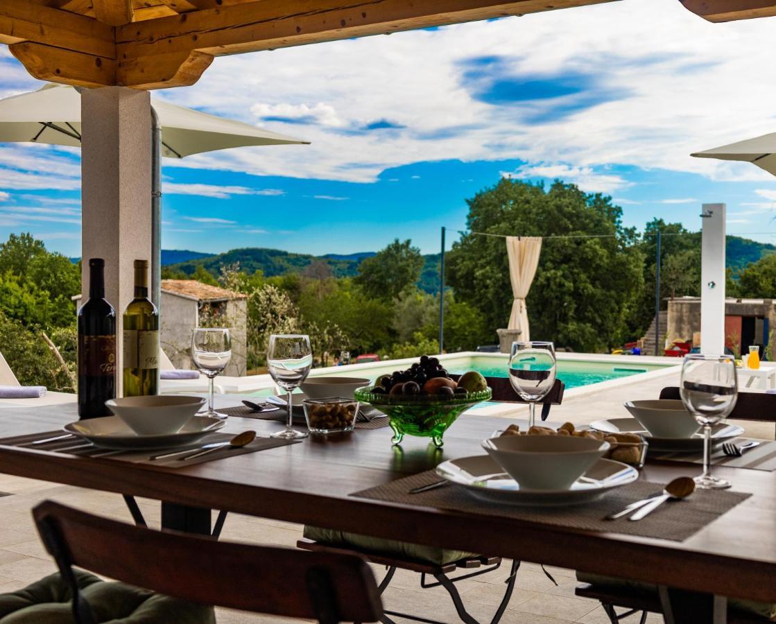 Villa Klara Buzet Esterno foto